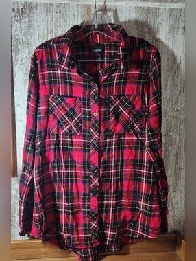 Relativity Red Plaid Button-Up Shirt Size Large